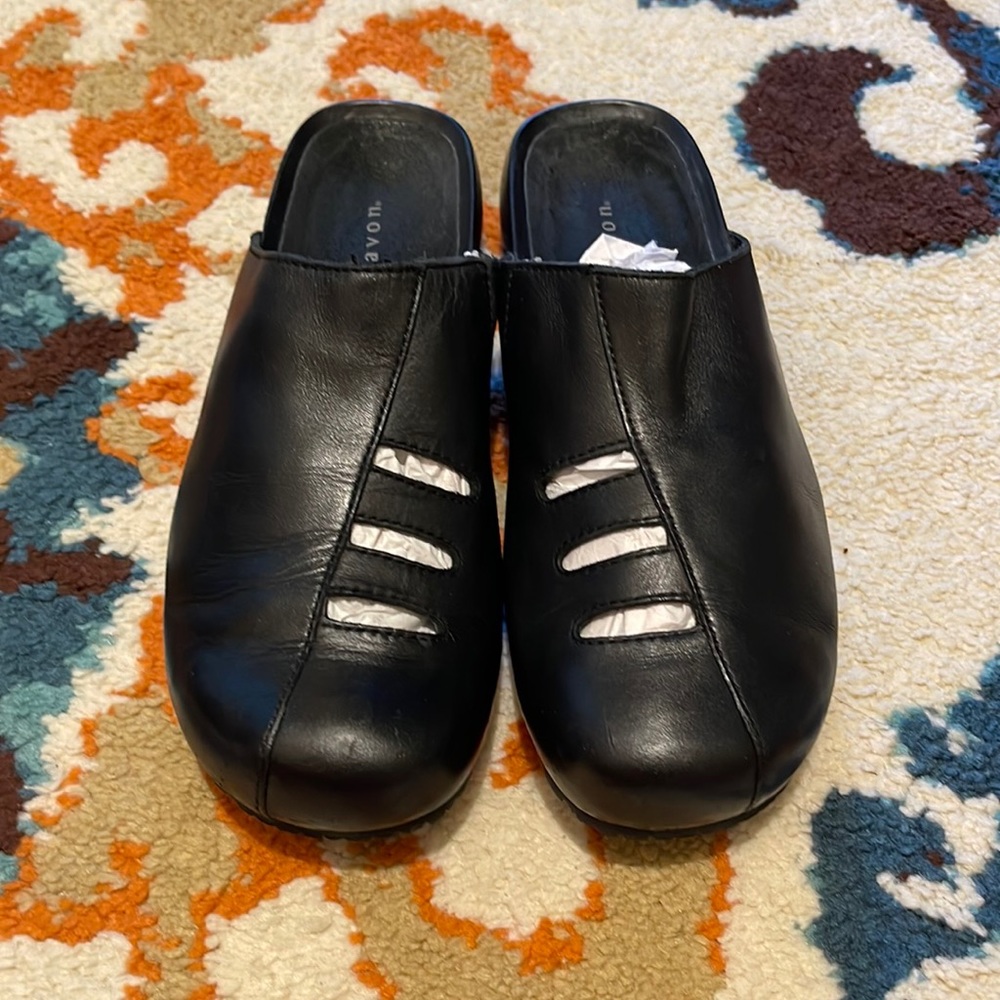 Aravon power comfort s mule shoes. Size 8B
